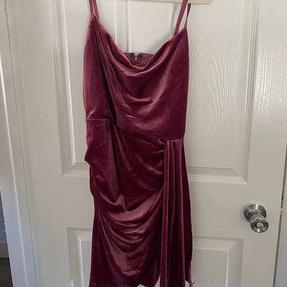 NWT Lulus dress - Picture 2 of 3